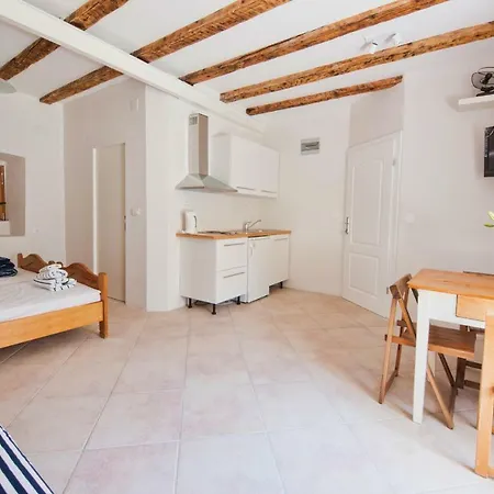 Apartment Aerial *